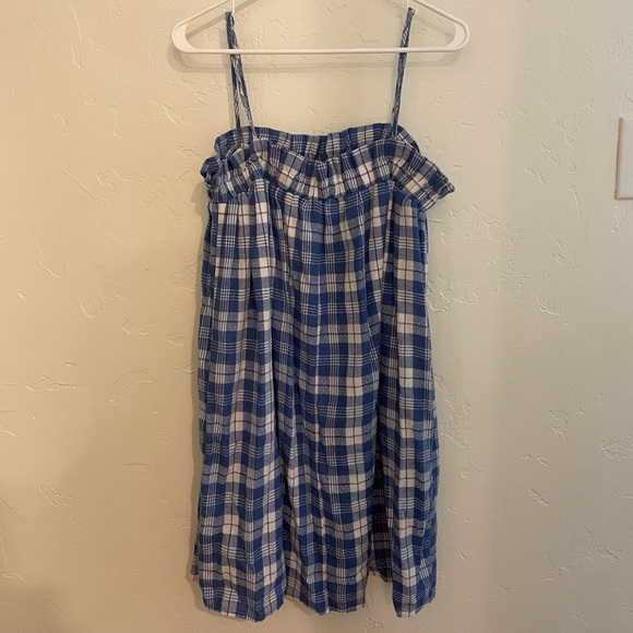 Blue and white picnic checkered dress - size large - Picture 2 of 3